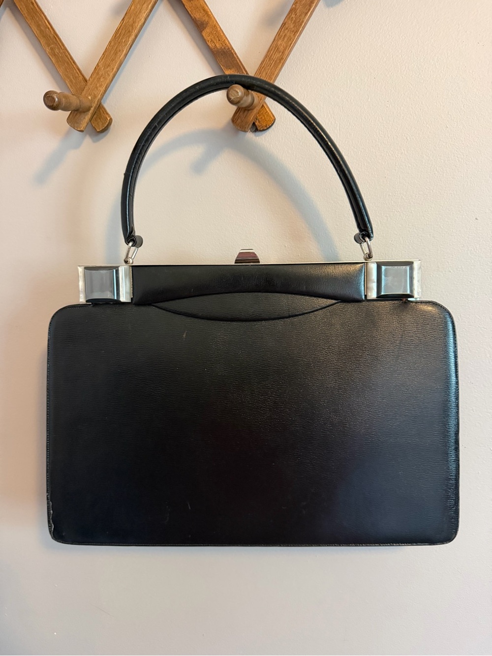 Mastercraft Vintage Top Handle Handbag Structured Black OS